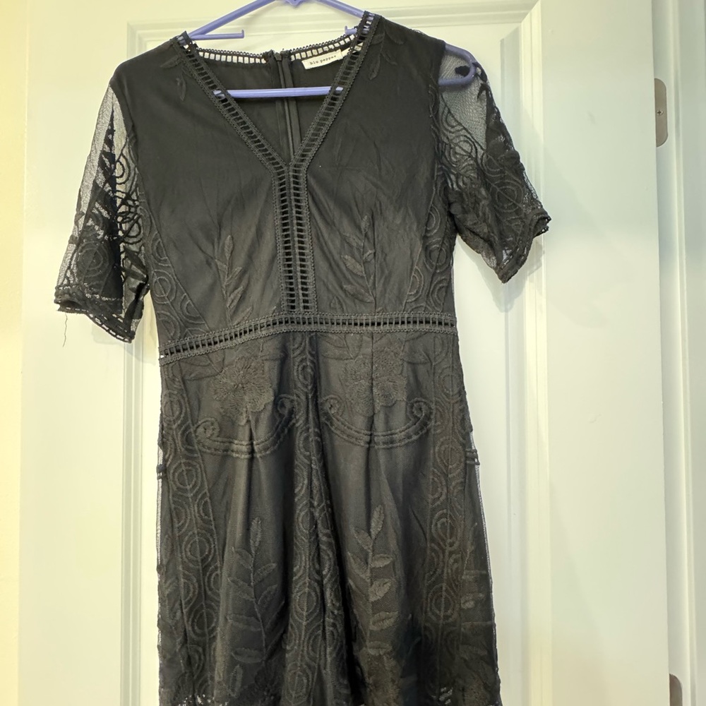 Elegant Black Lace Dress